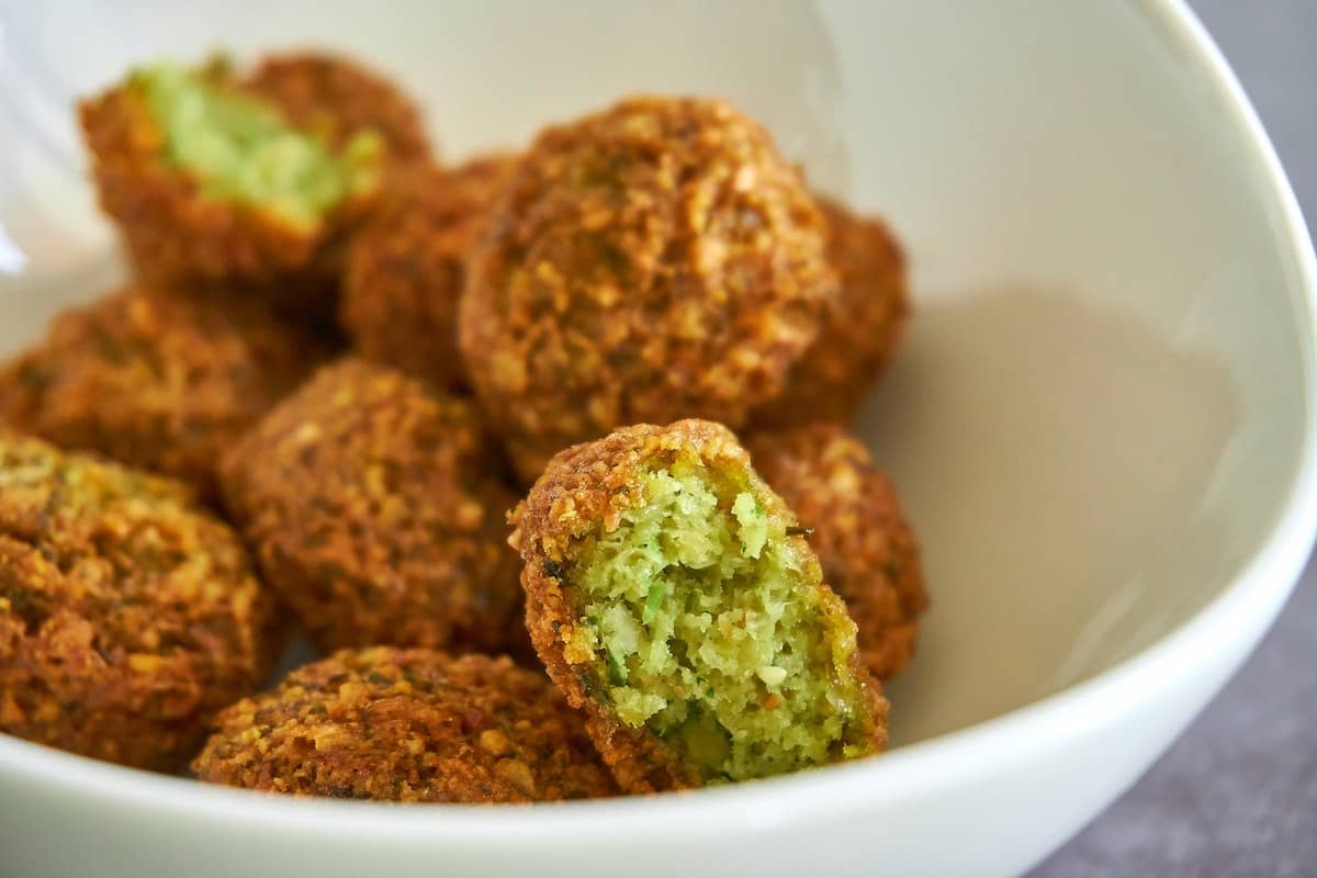 Les falafels : ces boulettes de pois-chiches qui ont du bon ! - Bon Resto